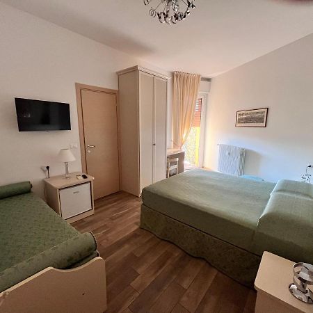 Guest House In Piazza Bologna Ngoại thất bức ảnh