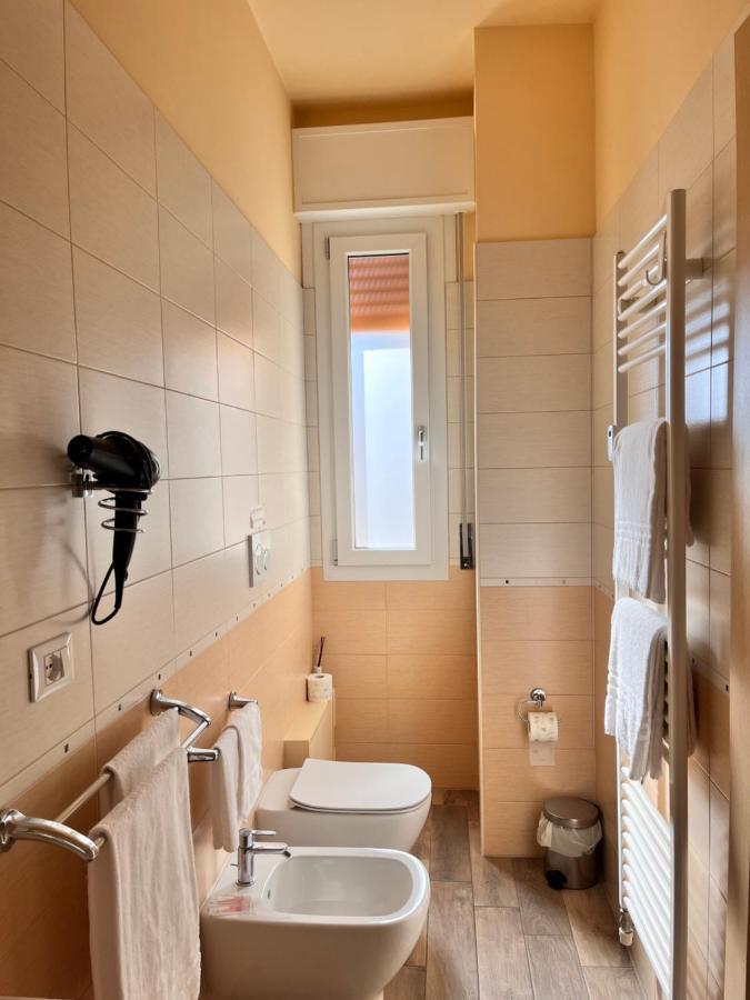 Guest House In Piazza Bologna Ngoại thất bức ảnh