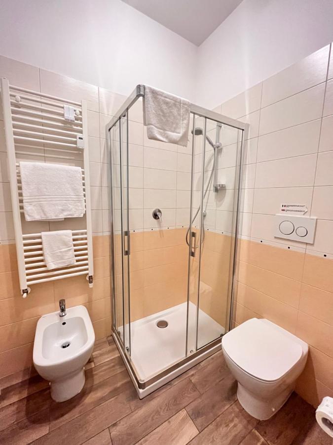 Guest House In Piazza Bologna Ngoại thất bức ảnh