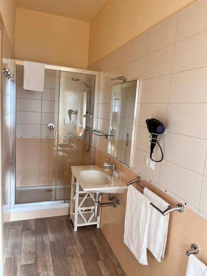 Guest House In Piazza Bologna Ngoại thất bức ảnh