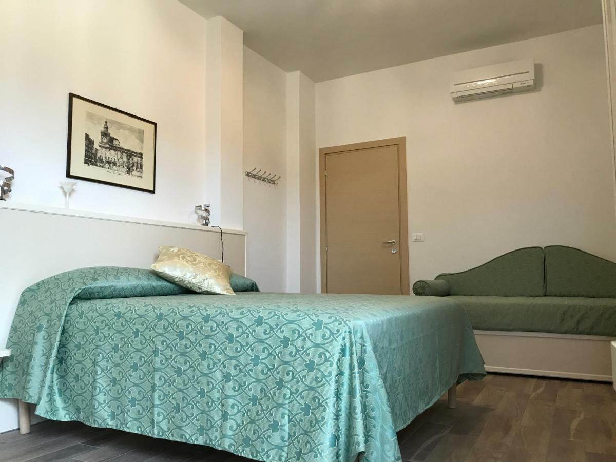 Guest House In Piazza Bologna Ngoại thất bức ảnh